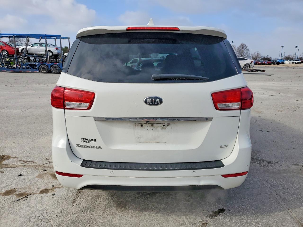 2016 KIA SEDONA