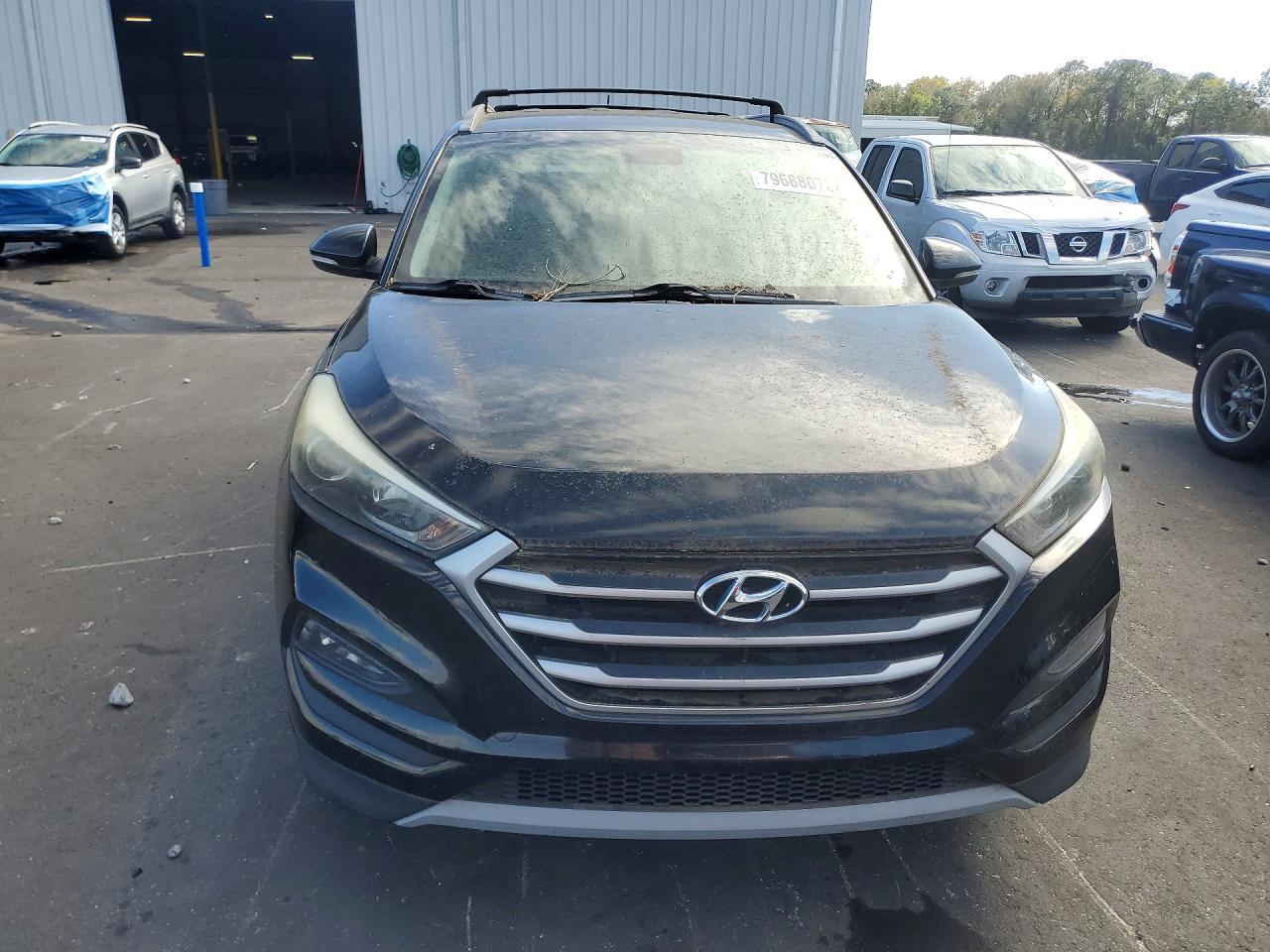 2017 HYUNDAI TUCSON