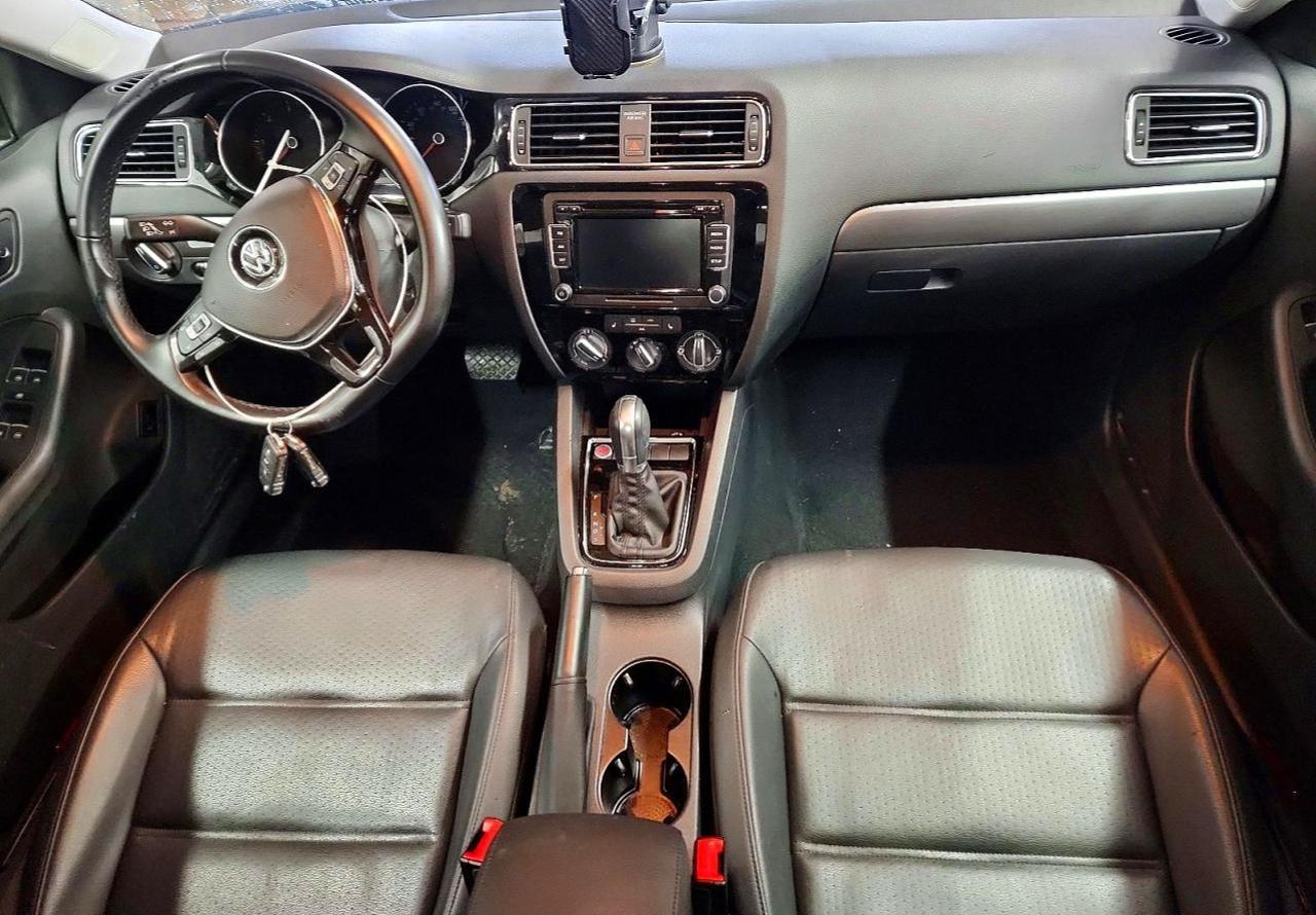 2015 VOLKSWAGEN JETTA