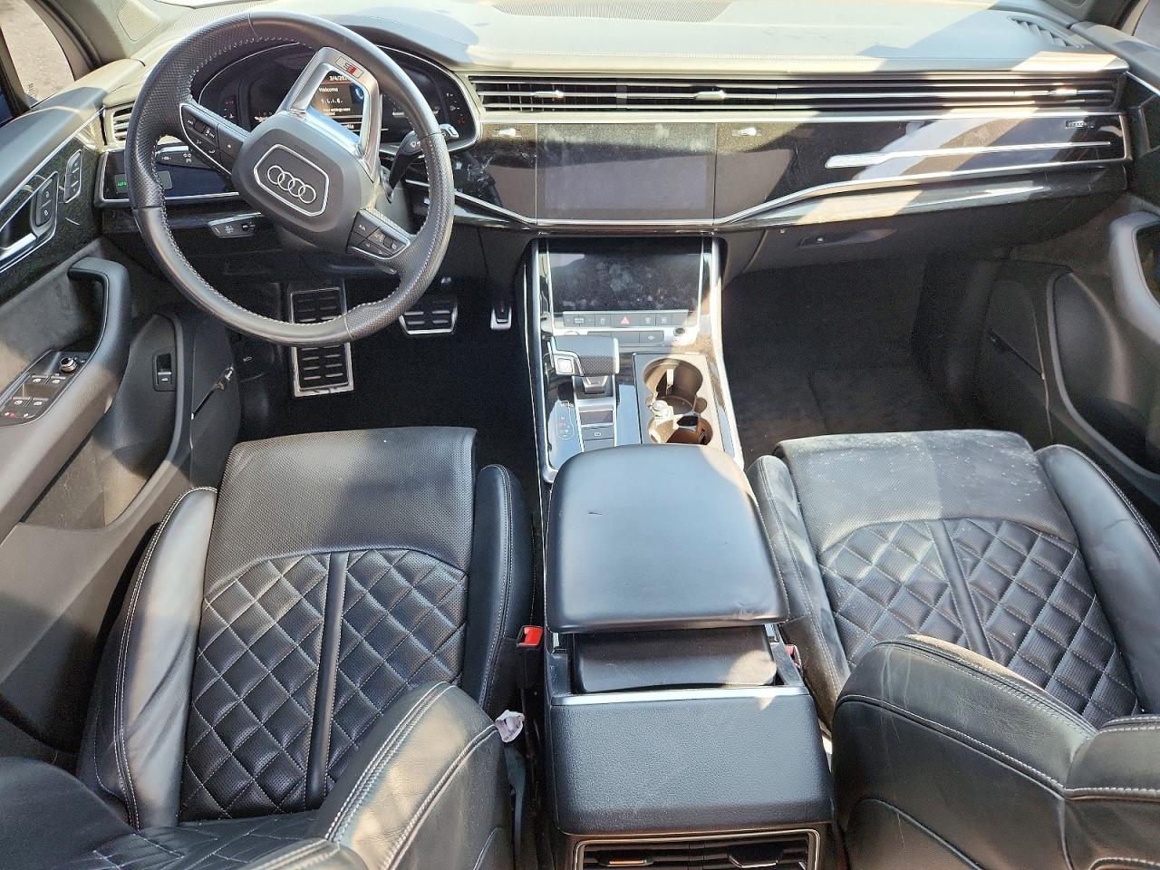 2020 AUDI SQ7
