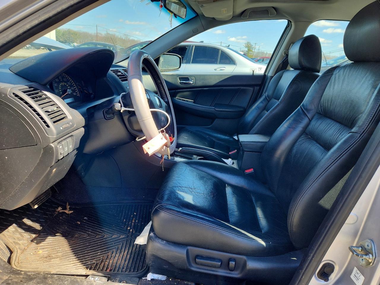 2004 HONDA ACCORD