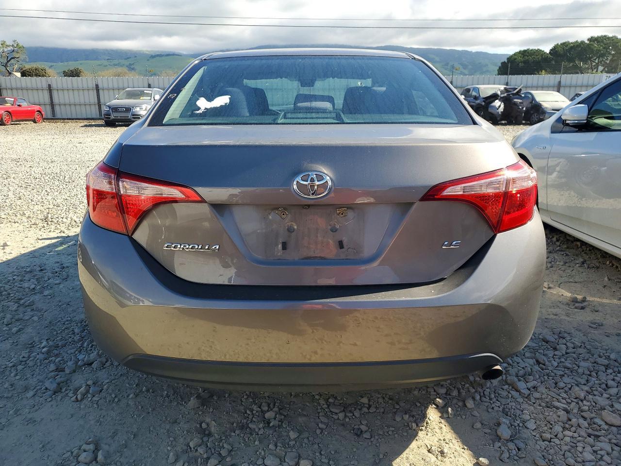 2018 TOYOTA COROLLA
