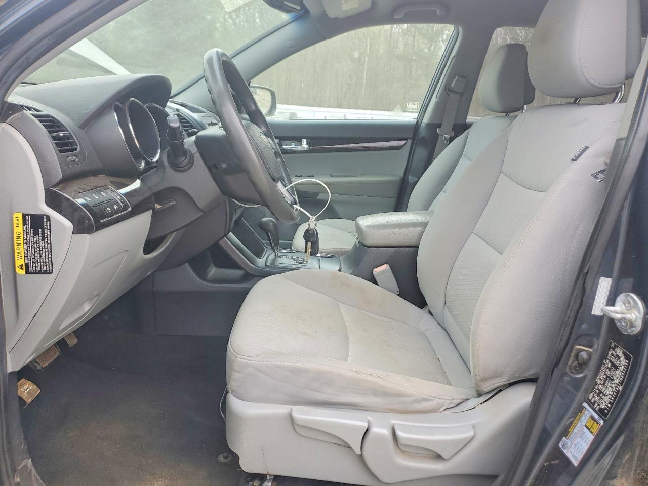 2011 KIA SORENTO
