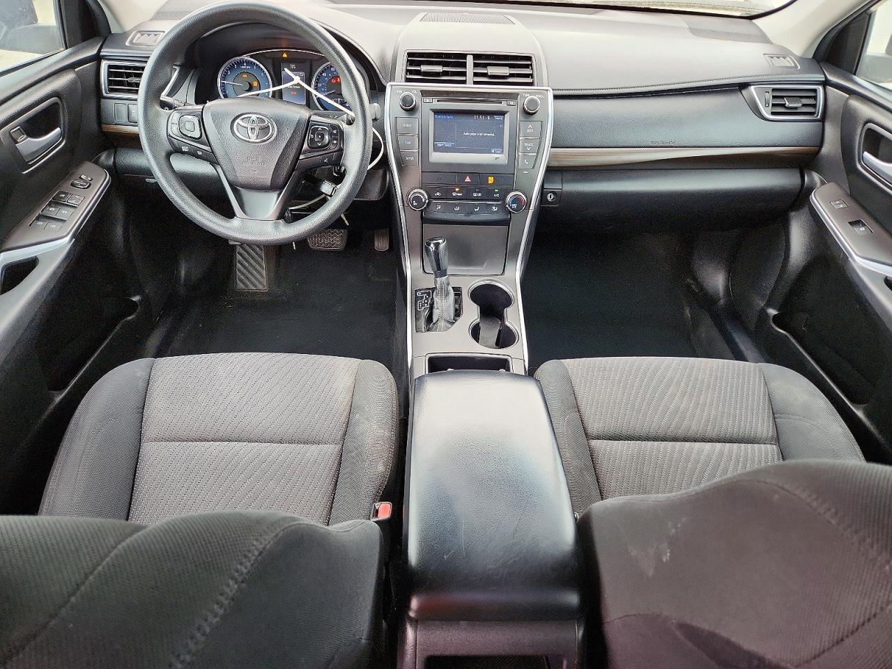 2016 TOYOTA CAMRY