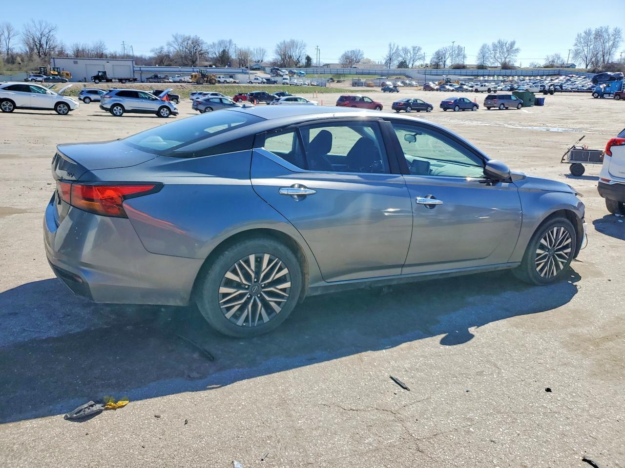 2023 NISSAN ALTIMA