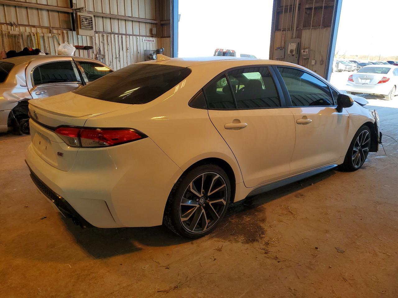2021 TOYOTA COROLLA