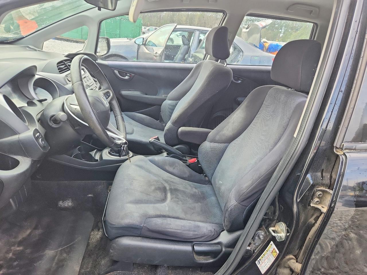 2009 HONDA FIT