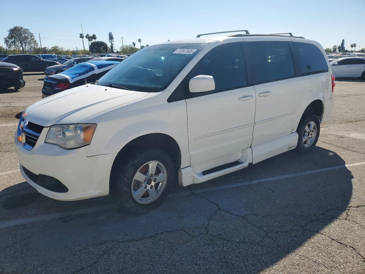2012 DODGE GRAND CARAVAN