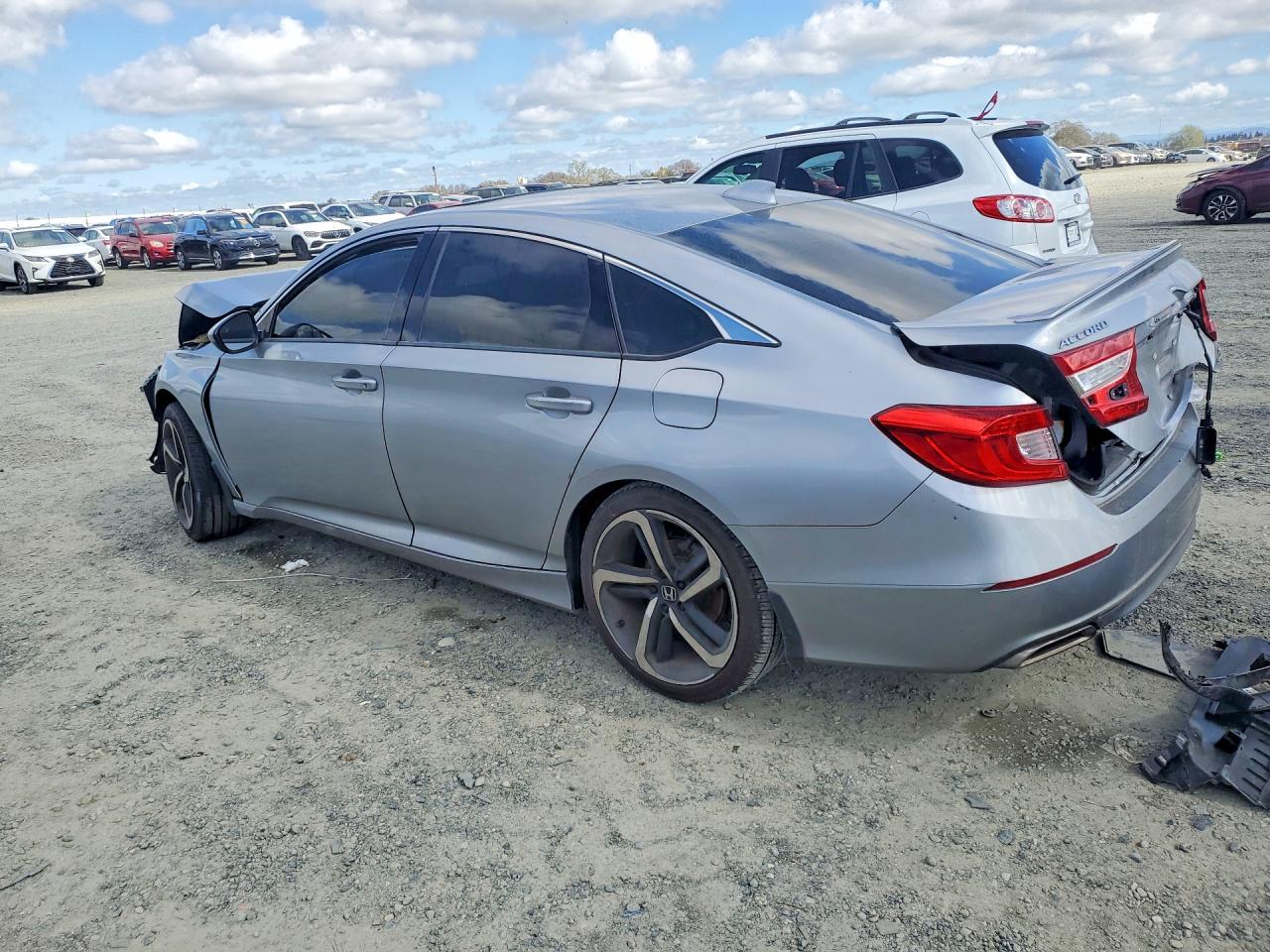 2019 HONDA ACCORD