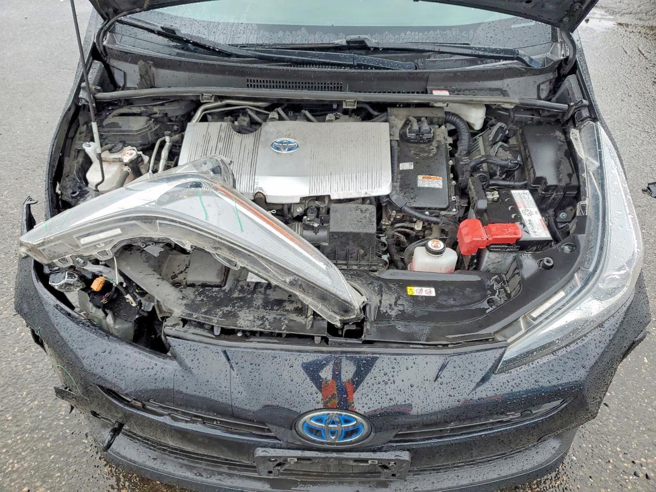 2022 TOYOTA PRIUS