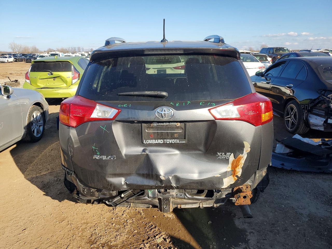 2015 TOYOTA RAV4