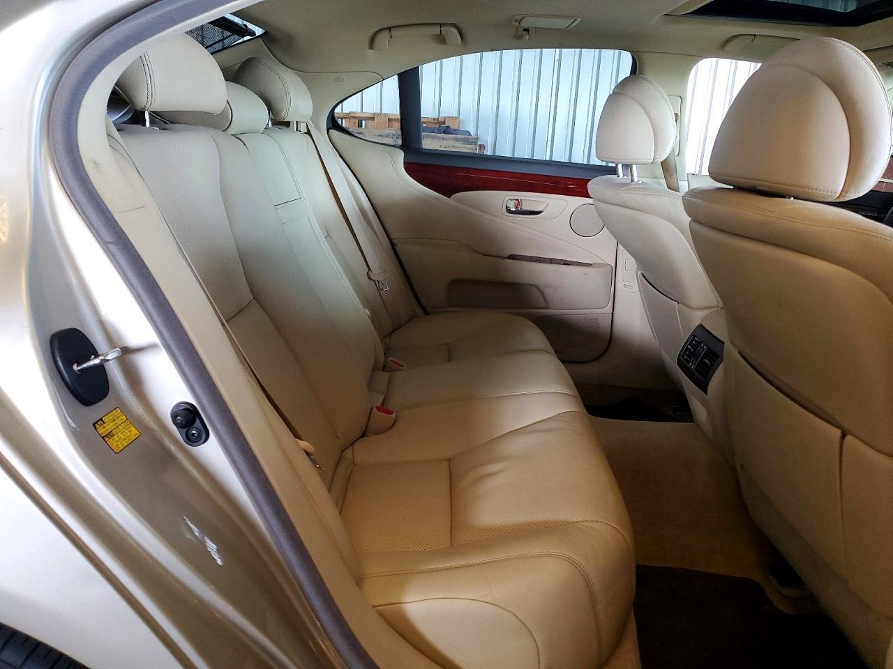 2012 LEXUS LS 460