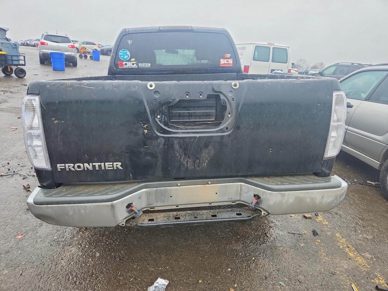 2016 NISSAN Frontier