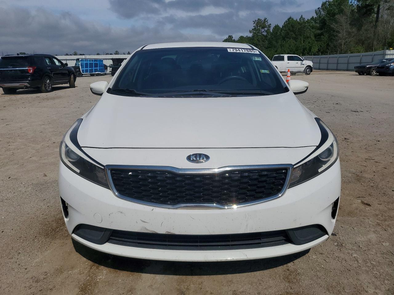2017 KIA FORTE