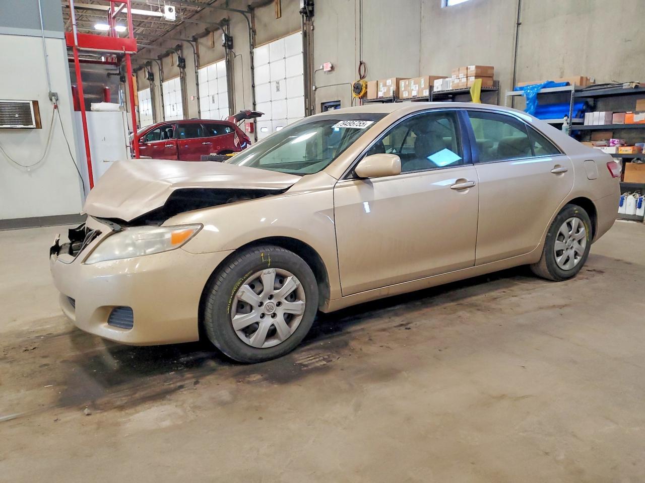2011 TOYOTA CAMRY