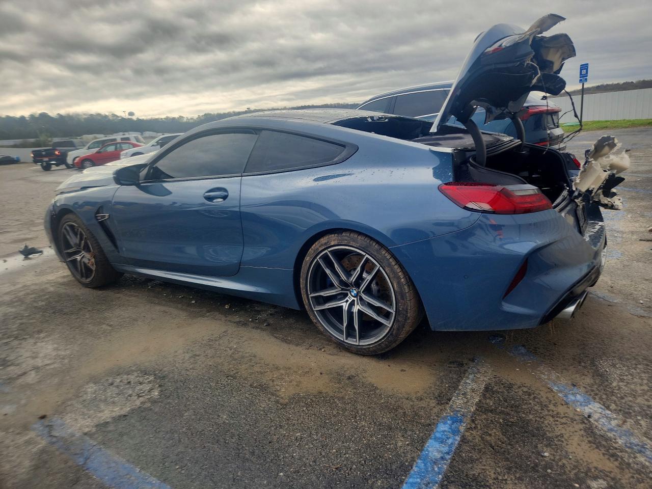 2020 BMW M8
