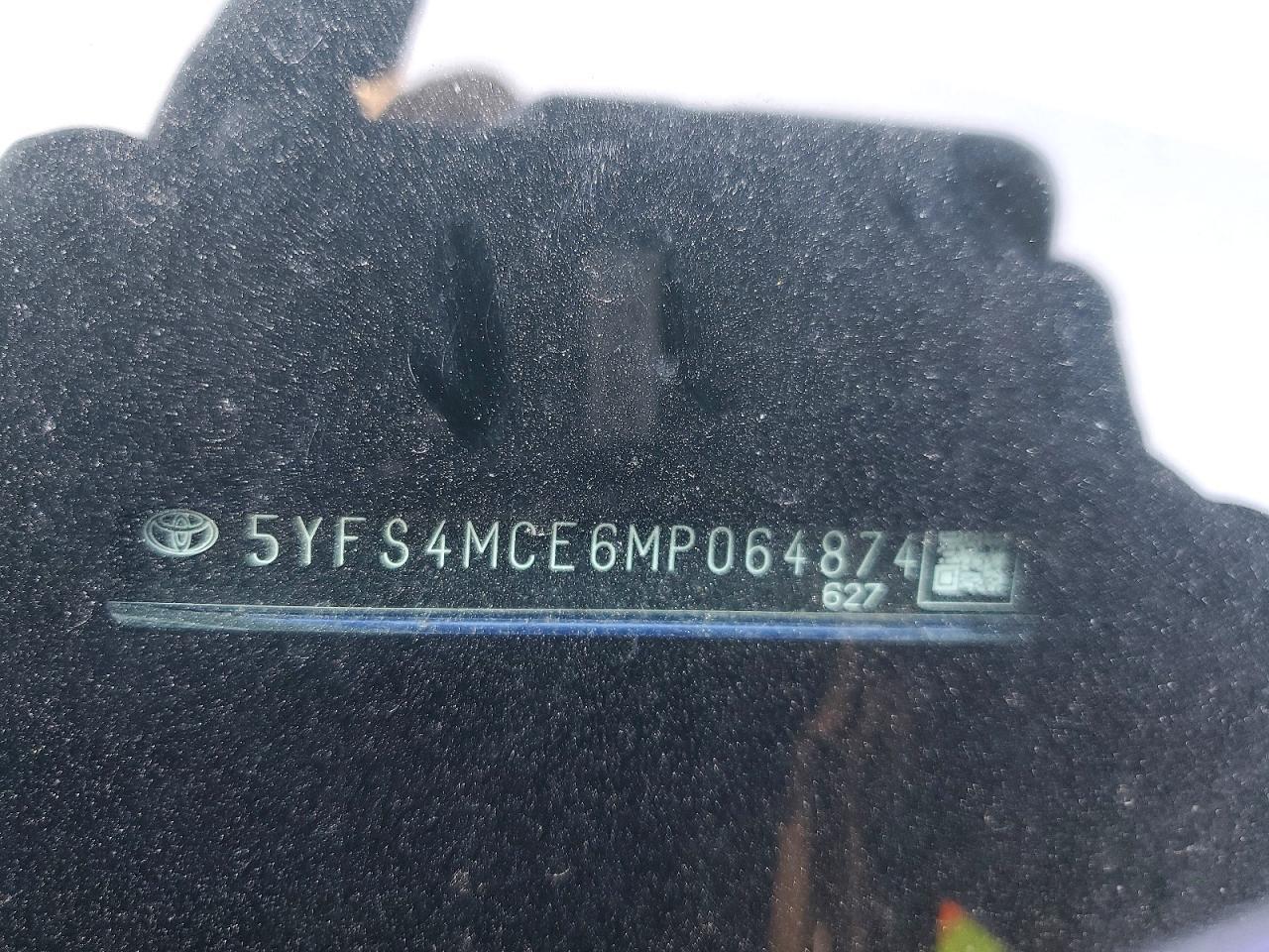 2021 TOYOTA COROLLA
