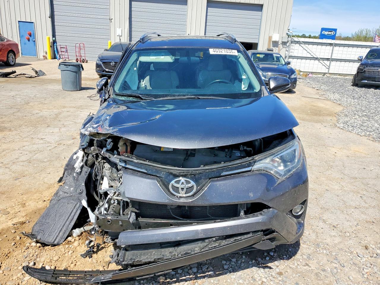 2016 TOYOTA RAV4