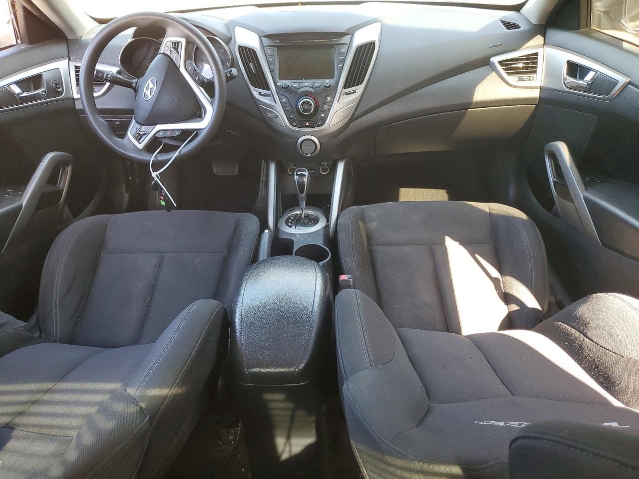 2013 HYUNDAI VELOSTER