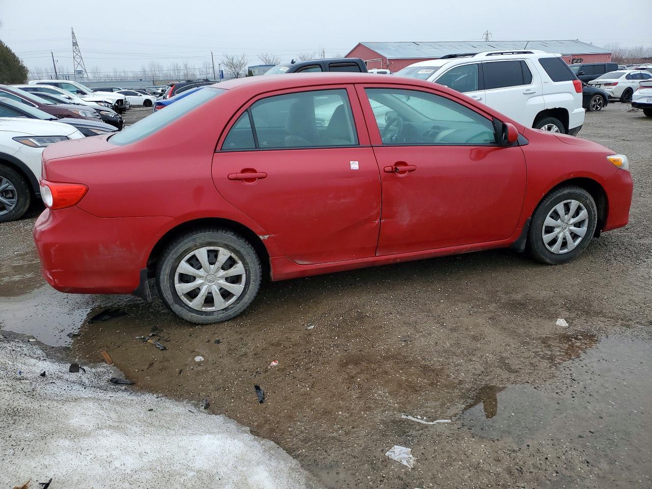 2013 TOYOTA COROLLA