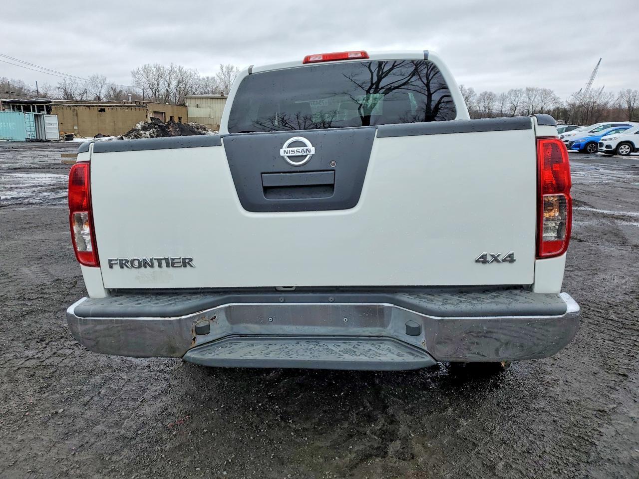 2012 NISSAN Frontier