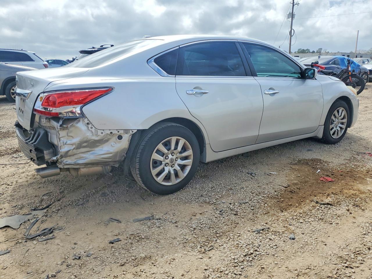 2015 NISSAN ALTIMA
