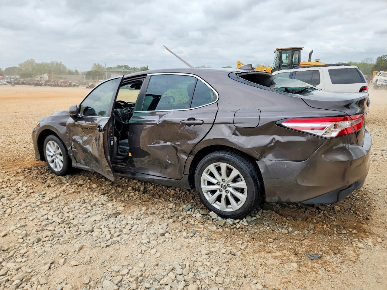 2019 TOYOTA CAMRY