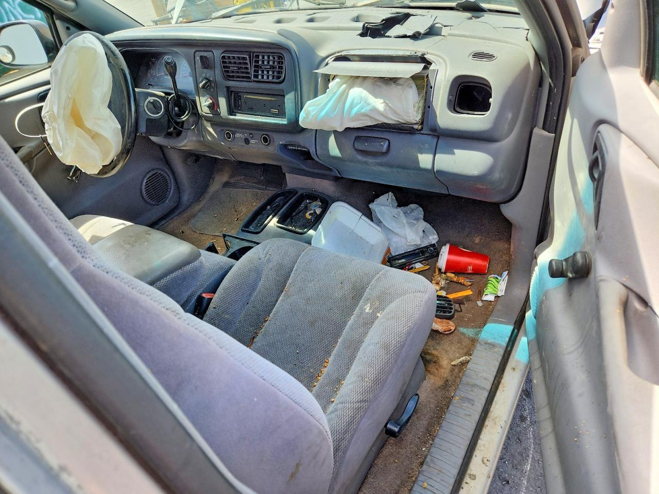 2000 DODGE Dakota