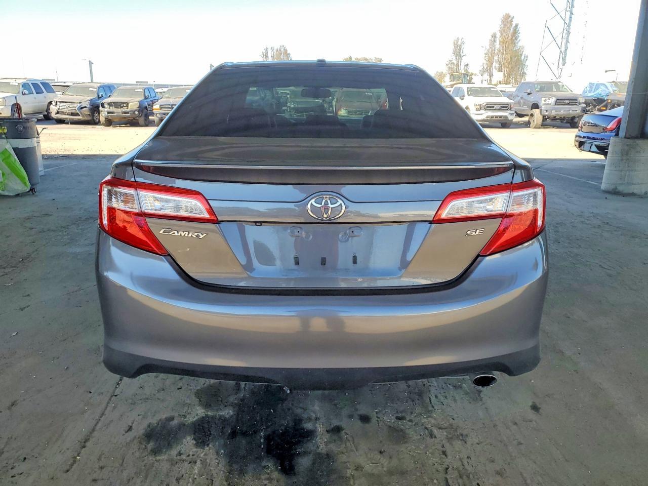 2012 TOYOTA CAMRY