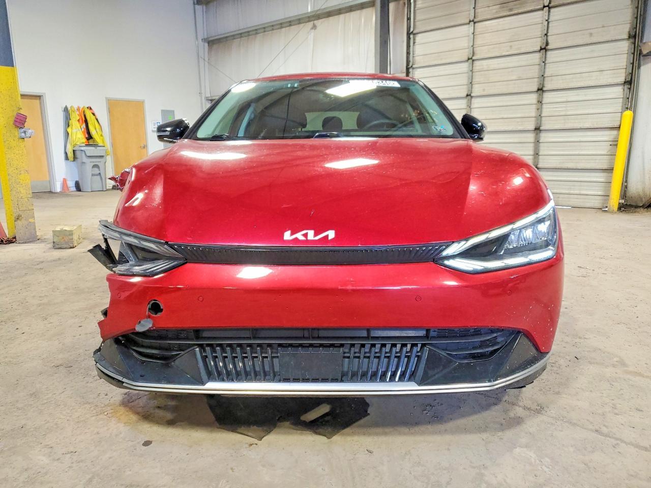 2024 KIA EV6