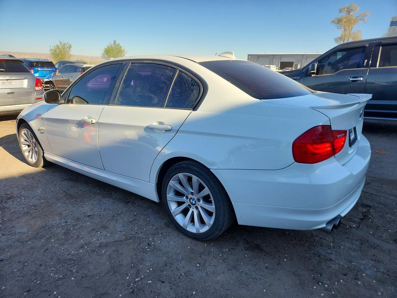 2011 BMW 3 SERIES