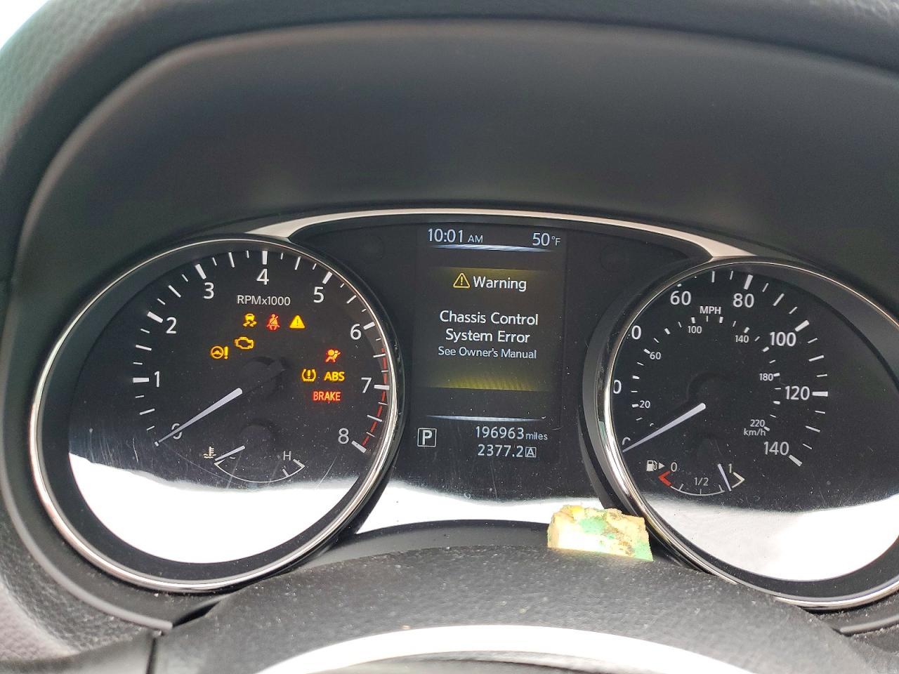 2016 NISSAN ROGUE