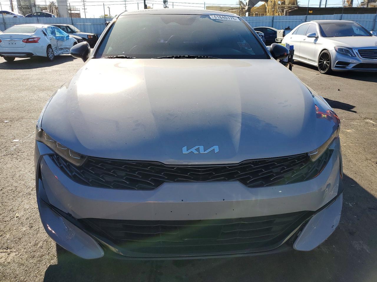 2024 KIA K5