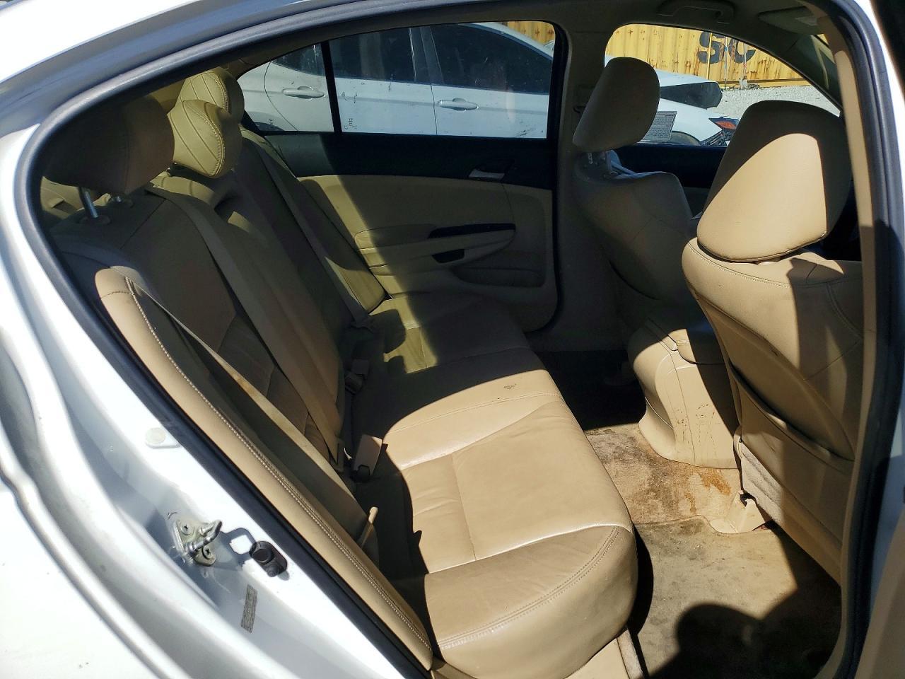 2012 HONDA ACCORD