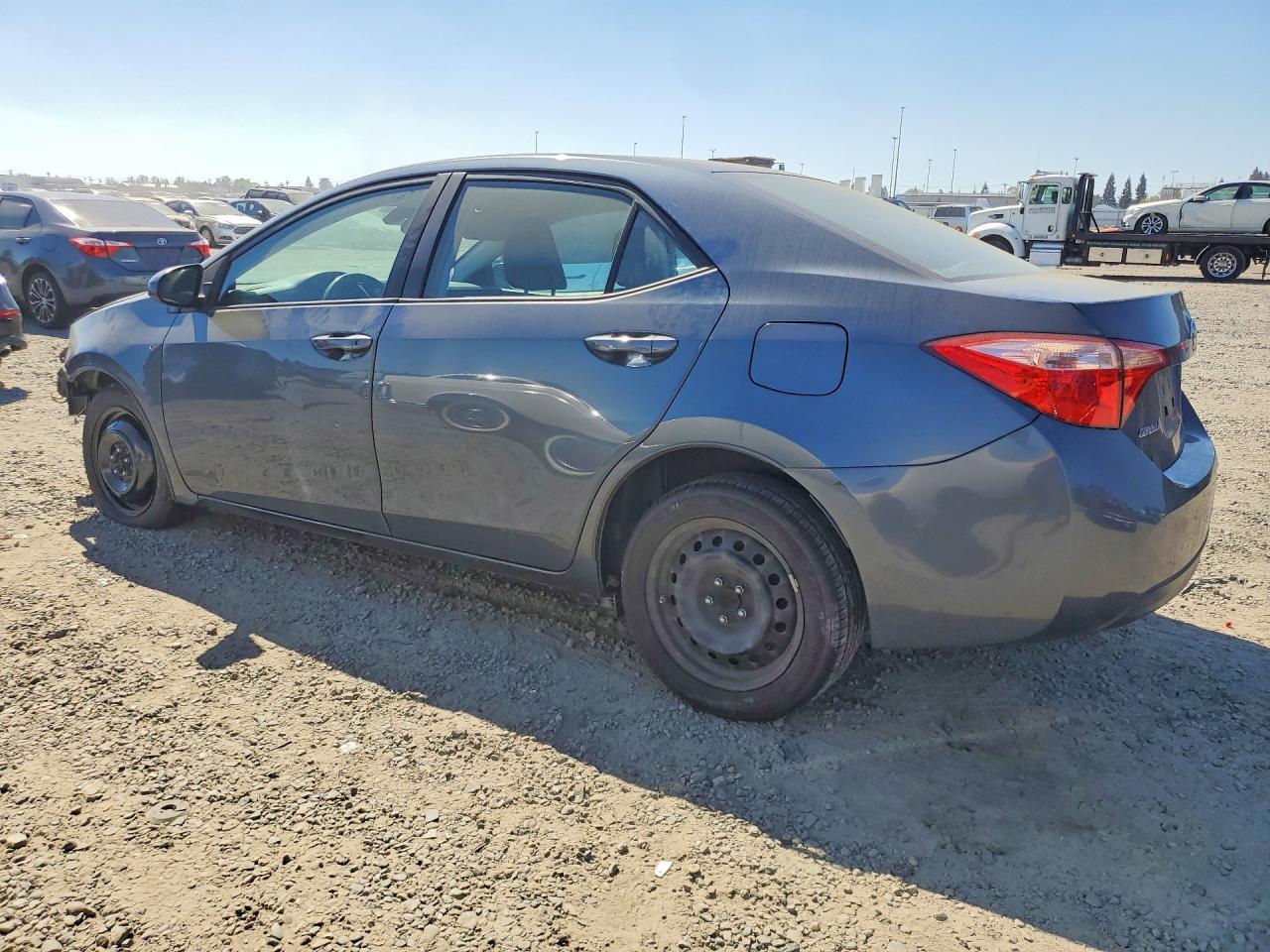 2018 TOYOTA COROLLA
