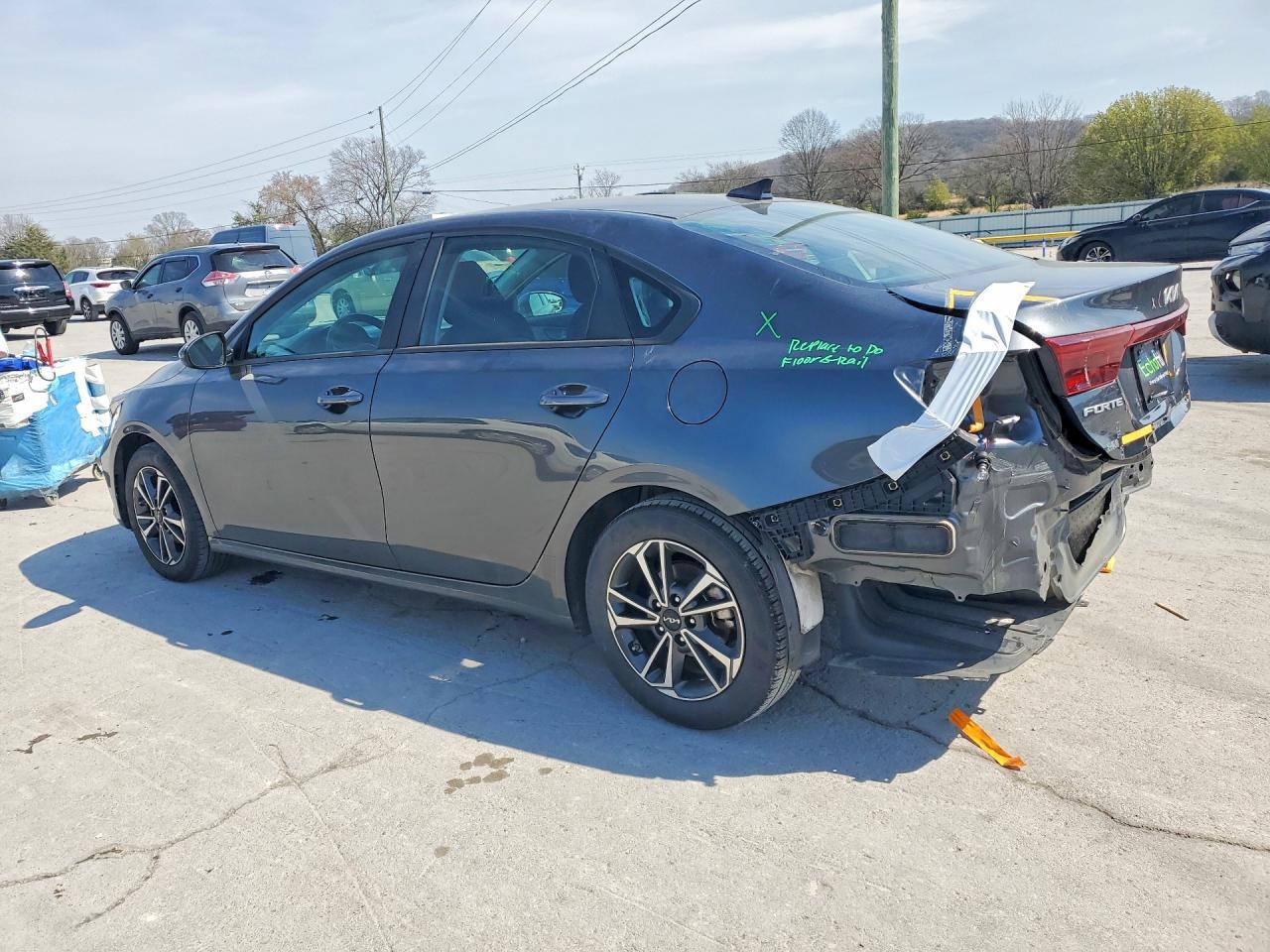2024 KIA FORTE