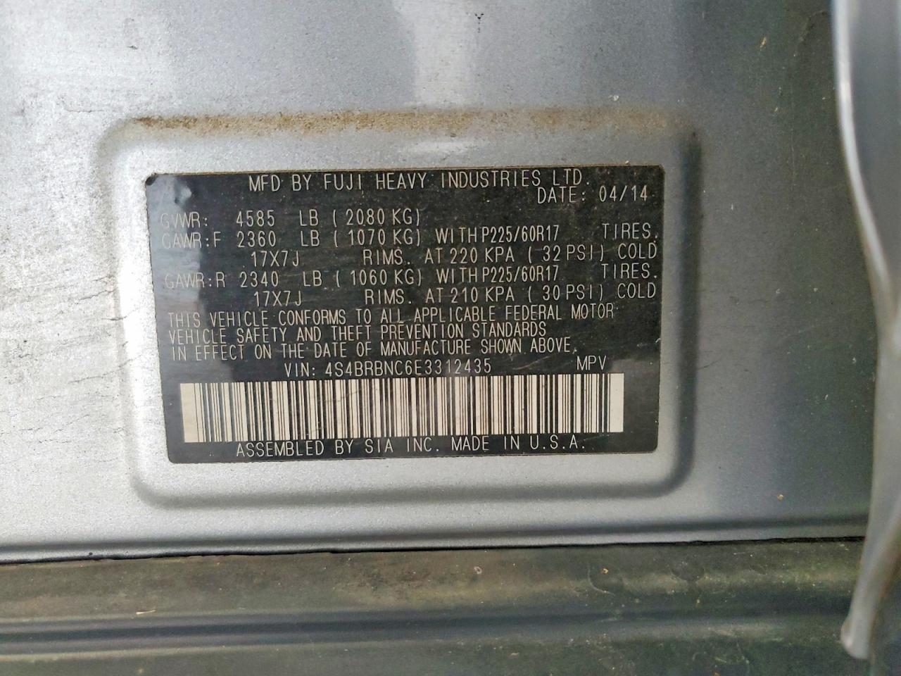 2014 SUBARU Outback
