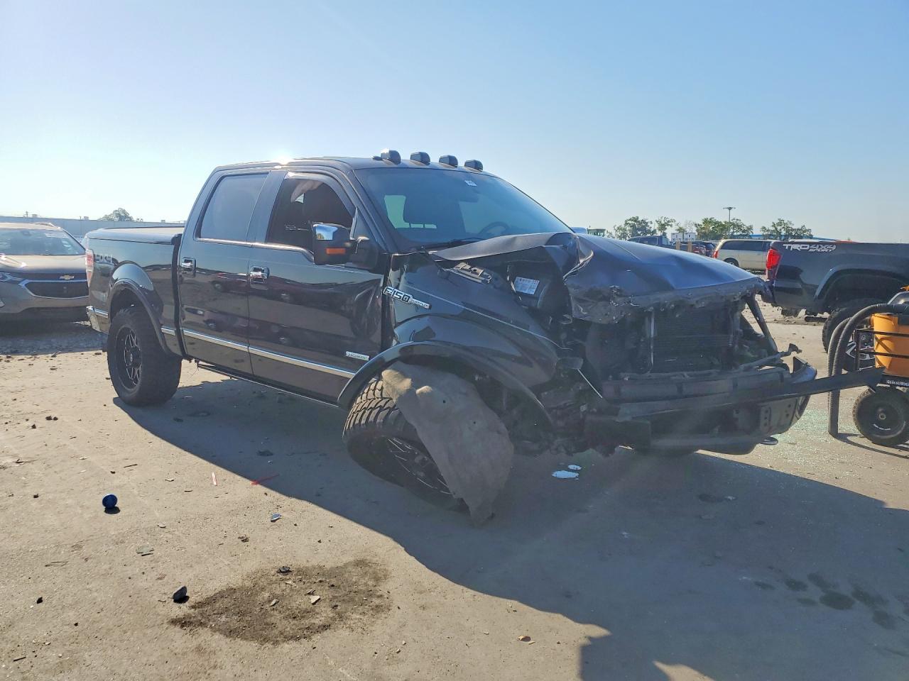 2012 FORD F-150 Lightning