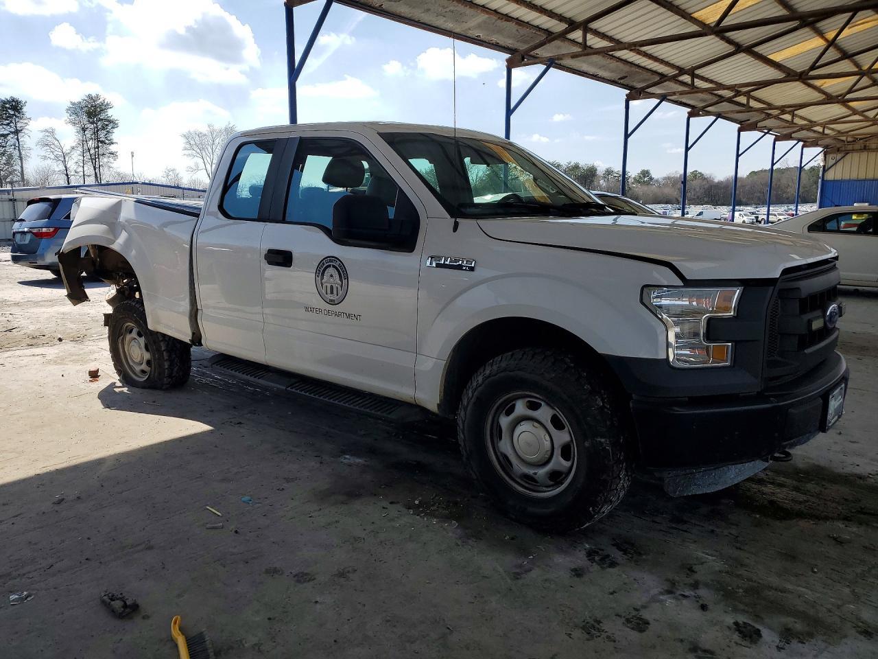 2015 FORD F-150