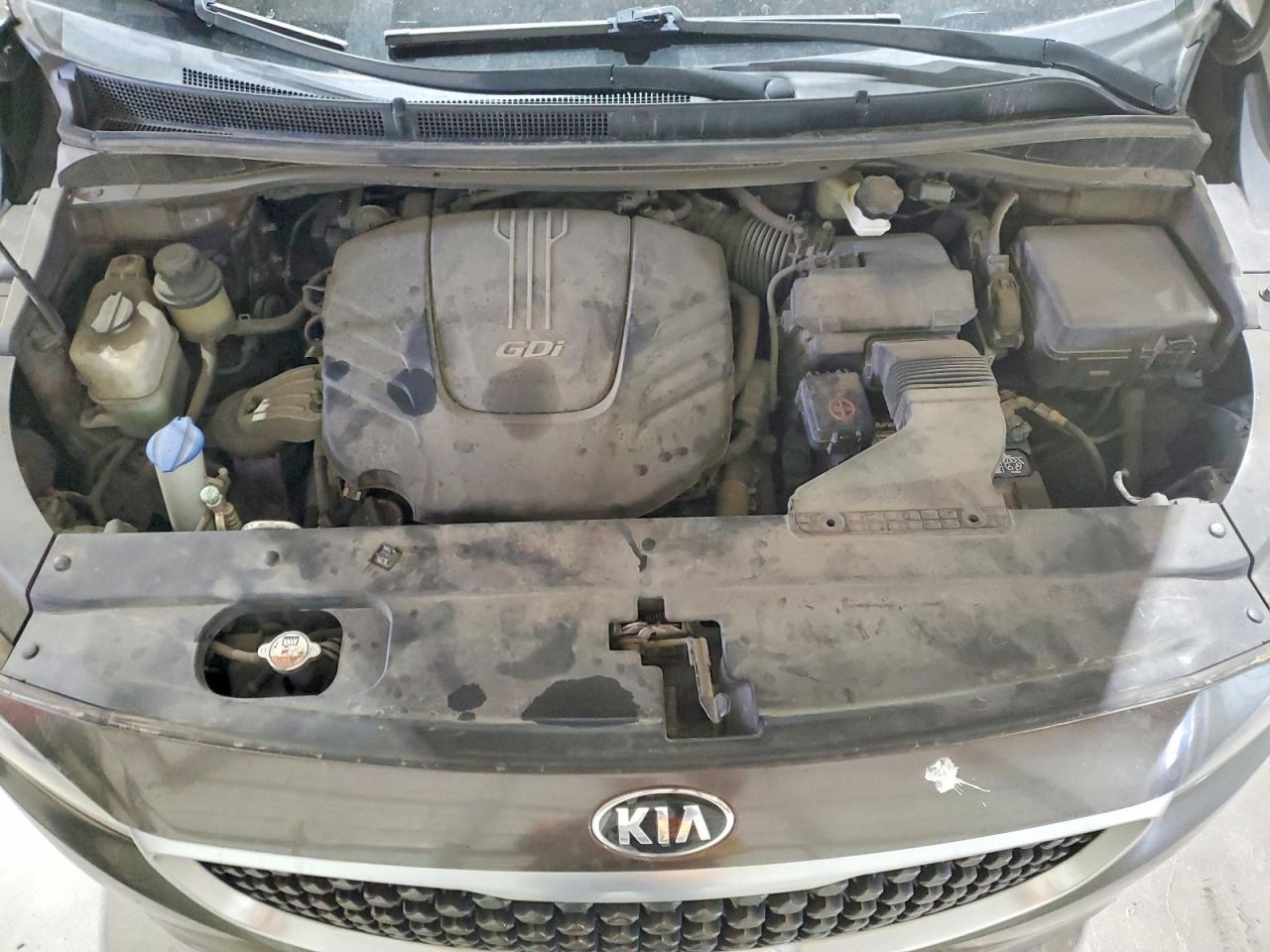 2015 KIA SEDONA