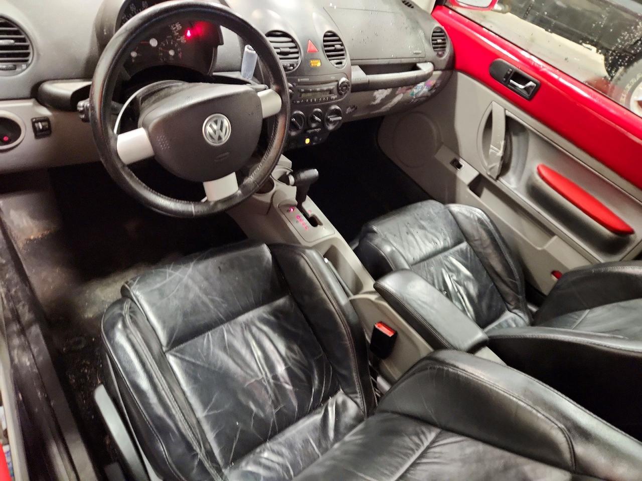 2005 VOLKSWAGEN Beetle