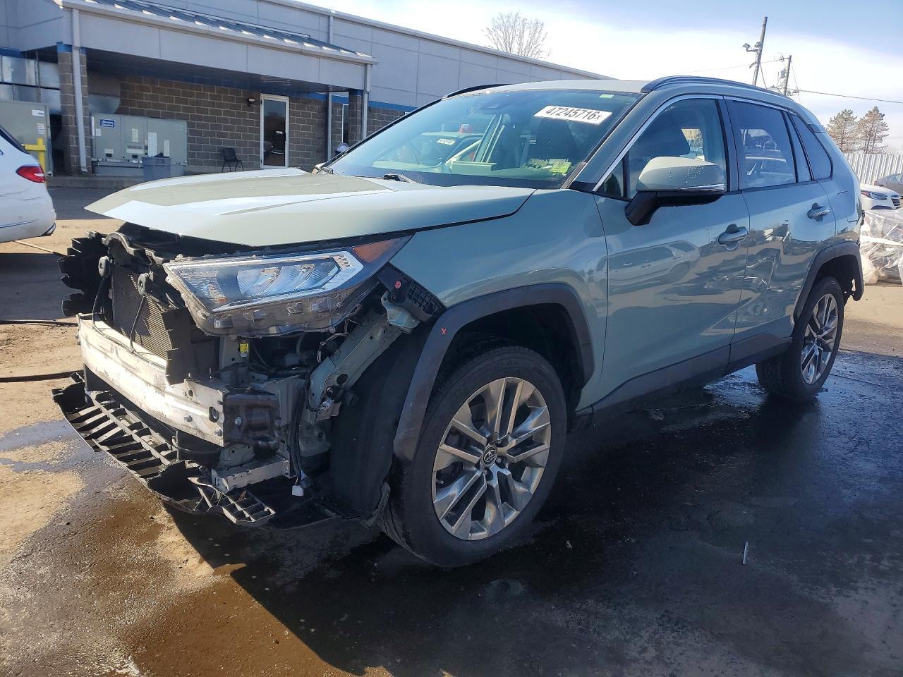 2019 TOYOTA RAV4