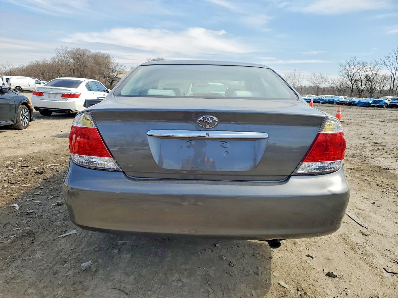 2006 TOYOTA CAMRY