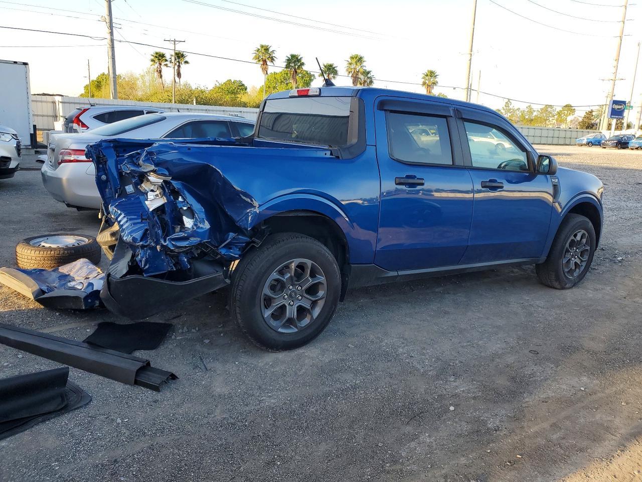 2024 FORD Maverick