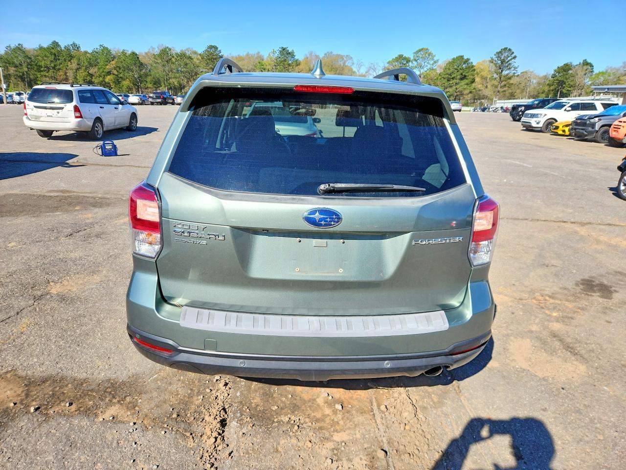 2018 SUBARU FORESTER