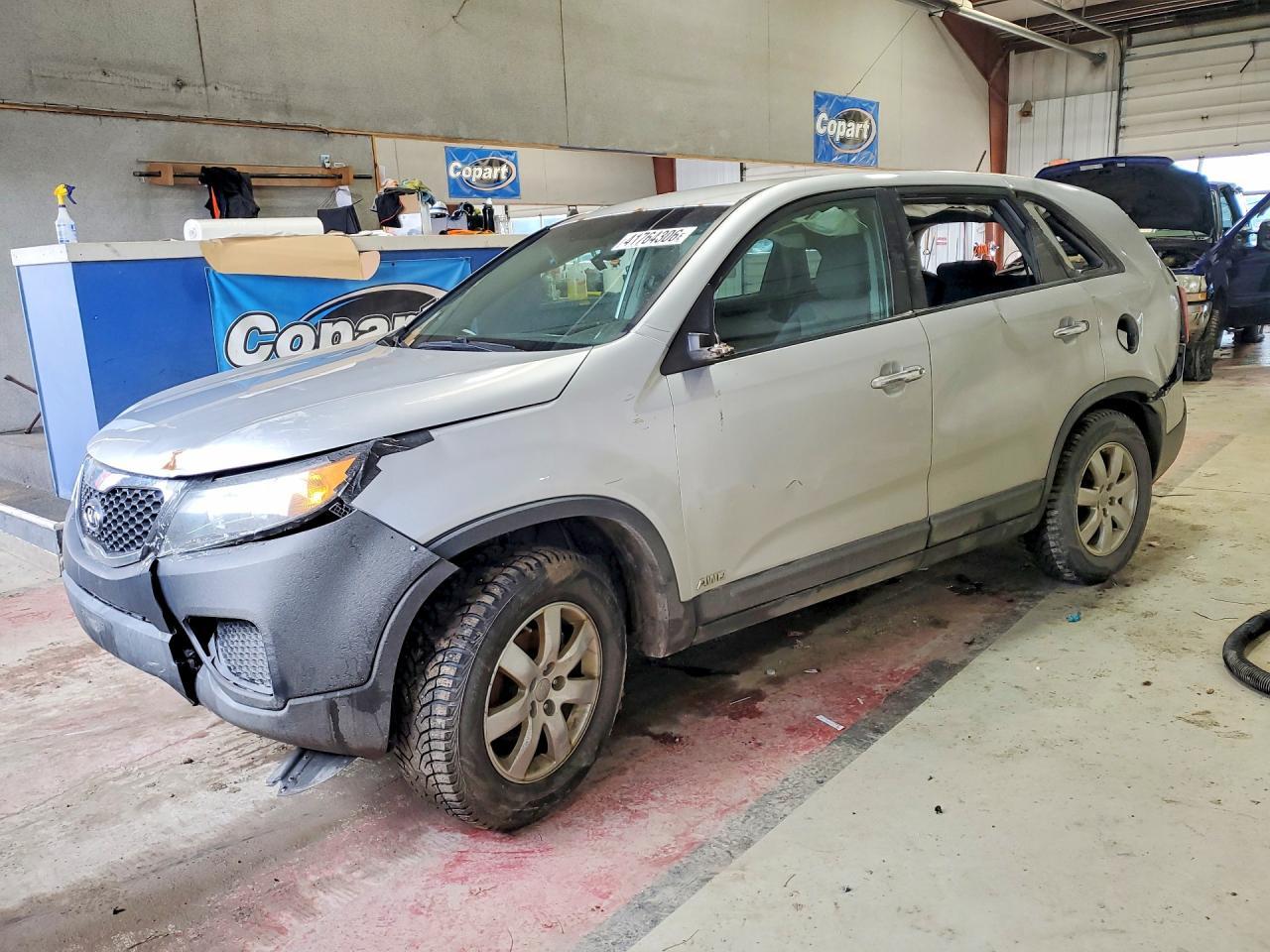 2013 KIA SORENTO