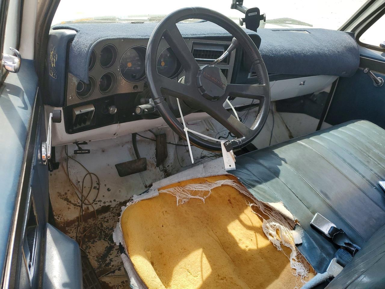 1987 CHEVROLET V20