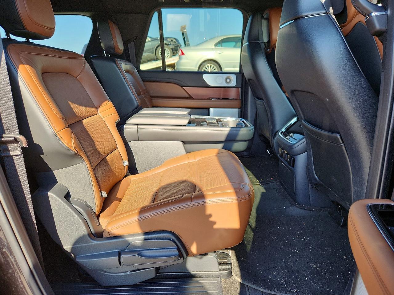 2023 LINCOLN Navigator