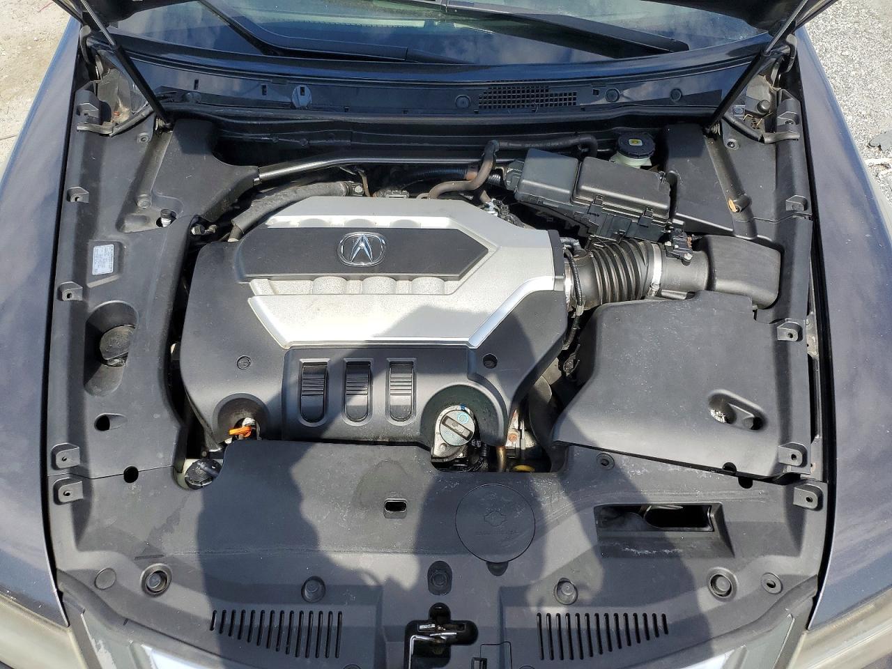 2010 ACURA RL