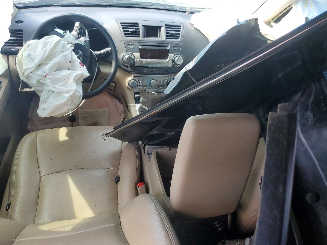 2012 TOYOTA HIGHLANDER